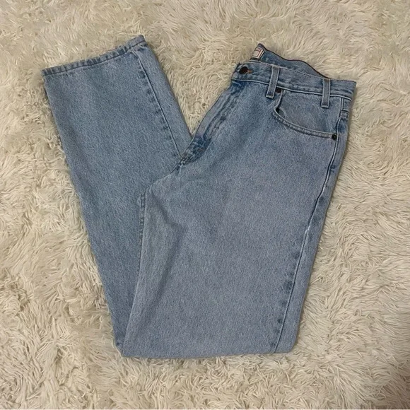 Levi Strauss Regular Fit Light Wash Jeans - Picture 3 of 5